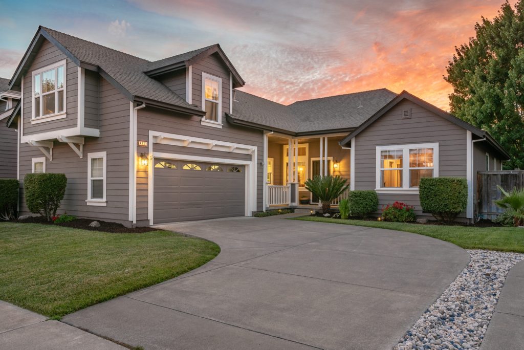 Beautiful home in Conroe, Texas with a concrete driveway